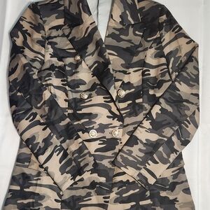 Camouflage Double-Breasted Women's Jacket